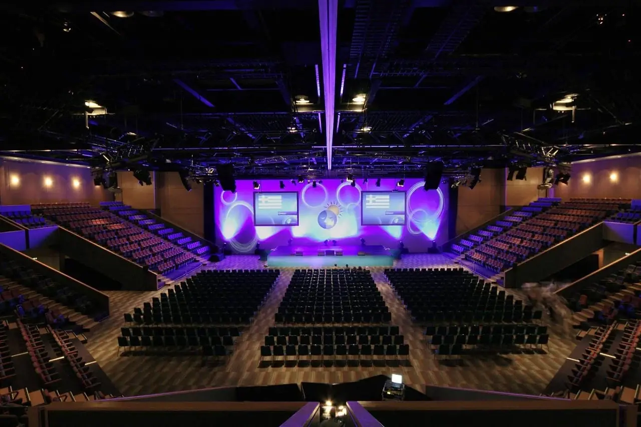 Convention centre overhead rigging inspected and certified