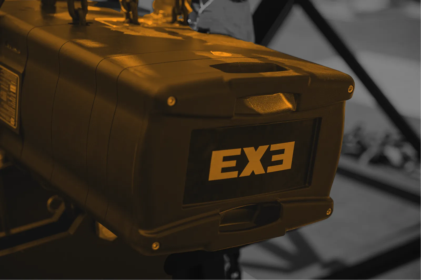 EXE Rise chain hoist rating and serial detail
